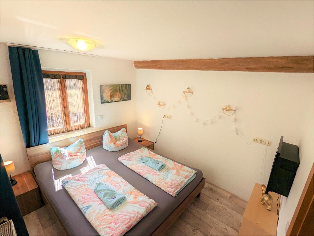 Appartement Urlaubstraum Mit Pool, Terrasse & Fluss Im Garten - Ut à Sebnitz Extérieur photo